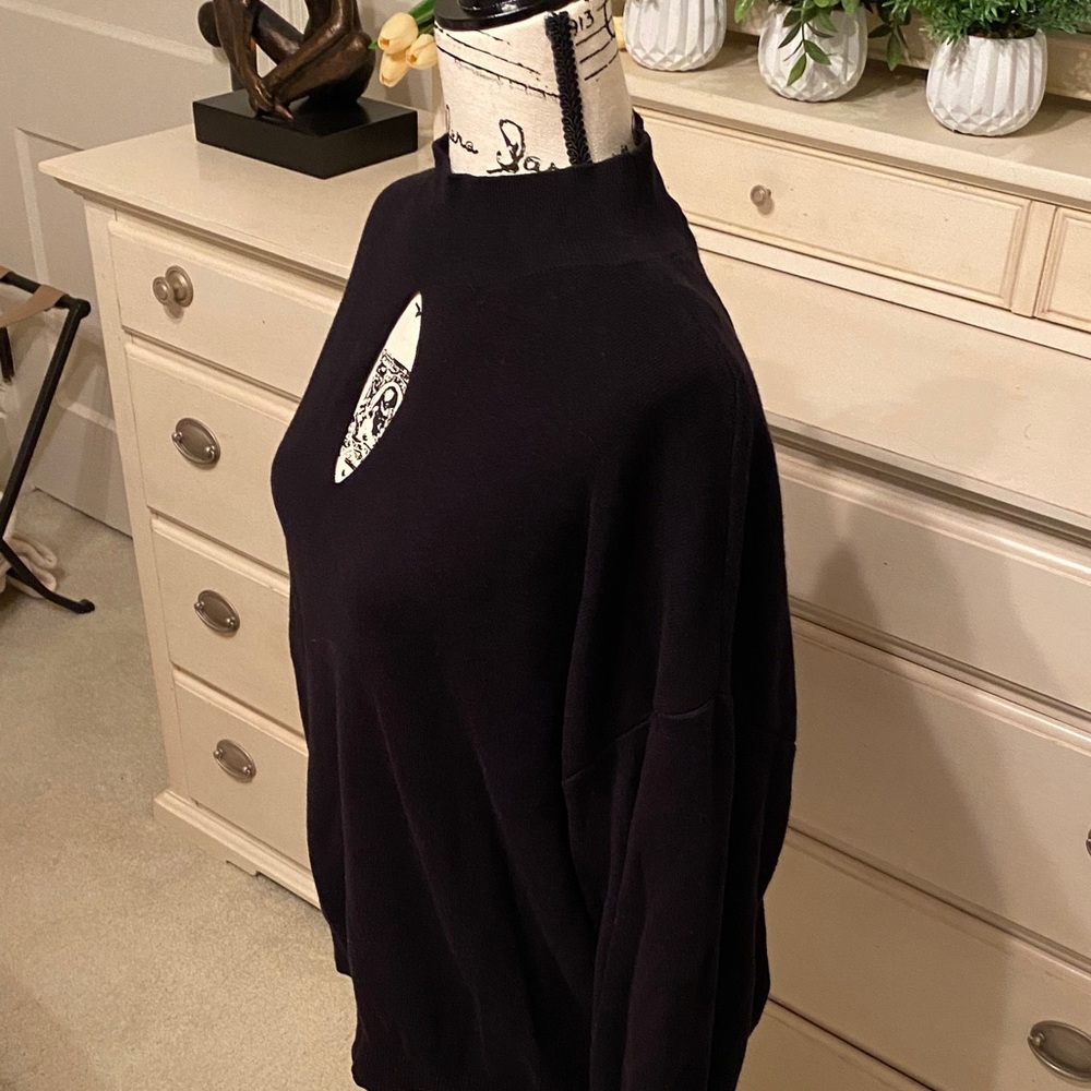 Vince Camuto Elegant Black Sweater - Picture 4 of 5